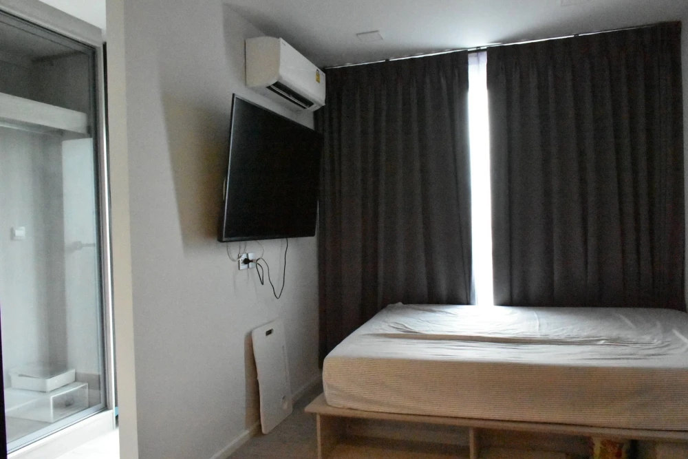 For rent: Kave Ava, 1 bedroom, 1 bathroom, fully furnished and equipped with electrical appliances. Just bring your bags and move in.