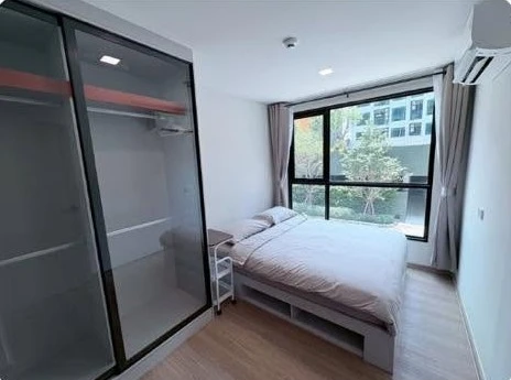 For rent: Kave Luminous Building C, 2nd floor, overlooking the center of the condo. Fully furnished and ready to move in.