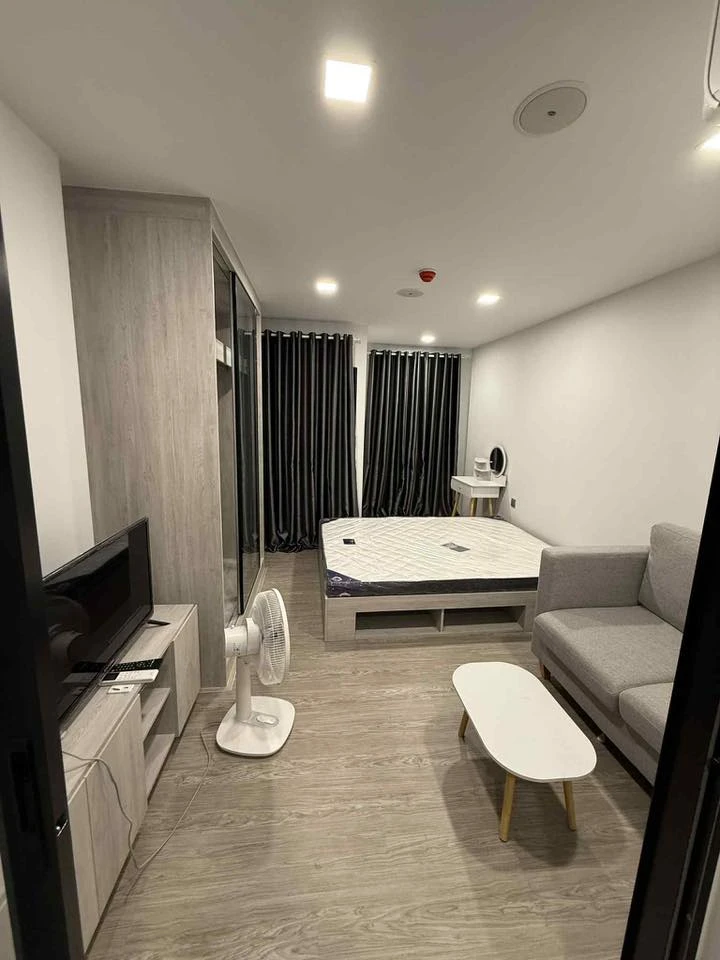For rent: Kave Seed Kaset, 4th floor unit, fully furnished with all amenities. You can't miss this opportunity!