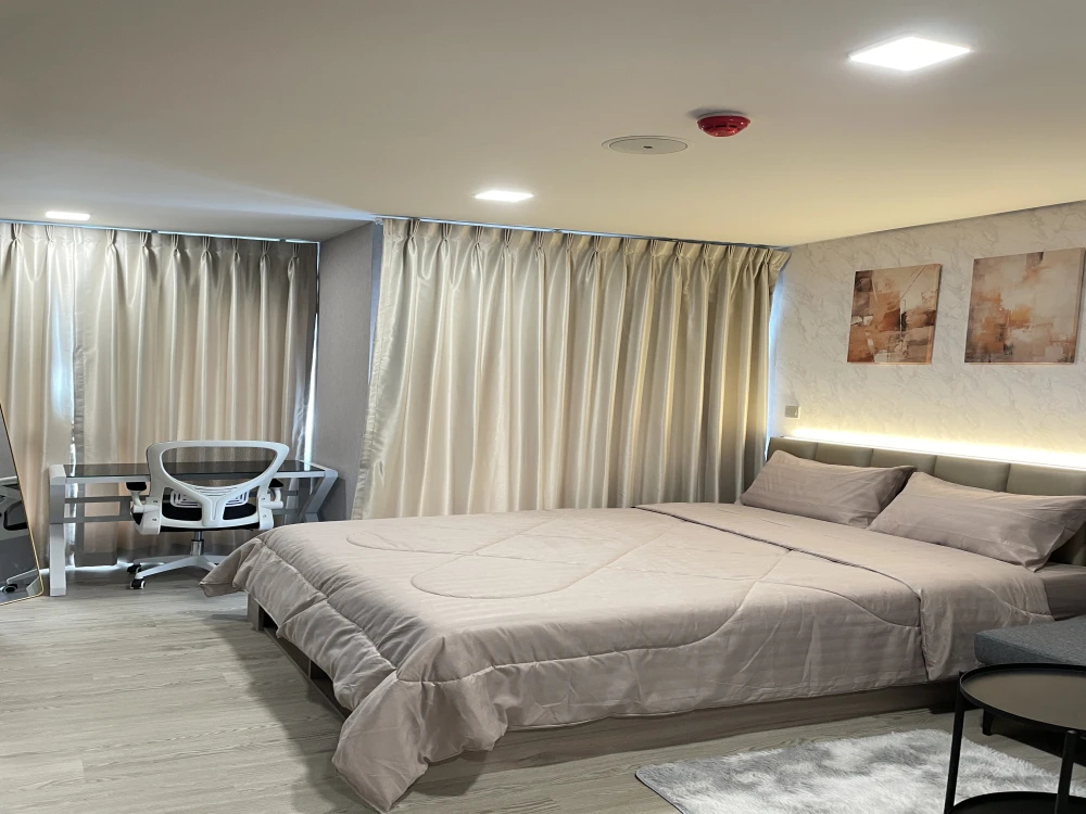 For rent: Kave Town Island, 6th floor, nice room, fully furnished, reserve now before it's gone.