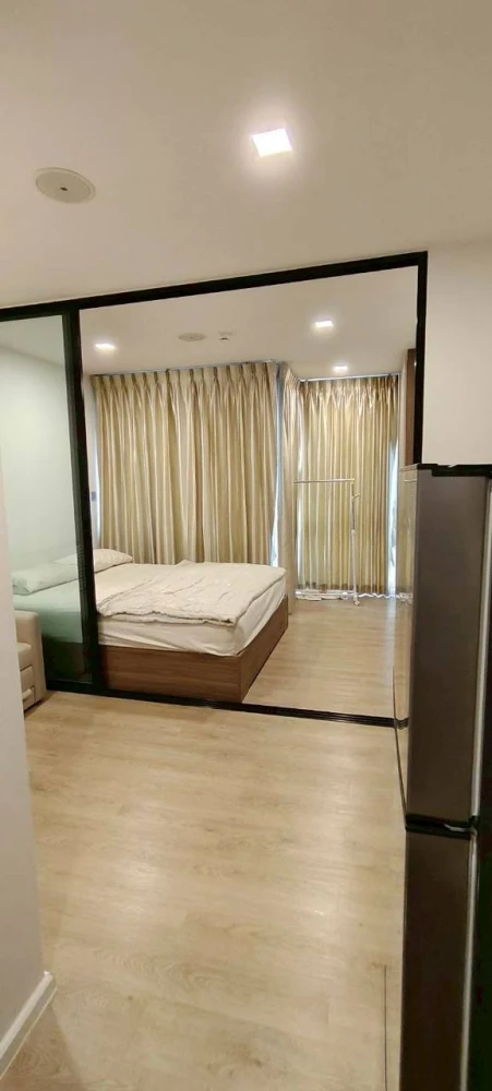 For rent: Kave Town Shift, 3rd floor, outside view, nice room, comes with complete decorations, book now.