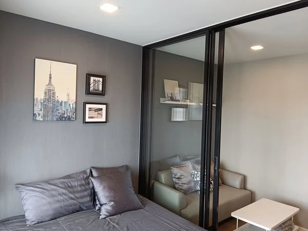 For rent: Kave Town Shift, 4th floor, fully furnished room, ready to move in. If interested, hurry and reserve now before it's gone.