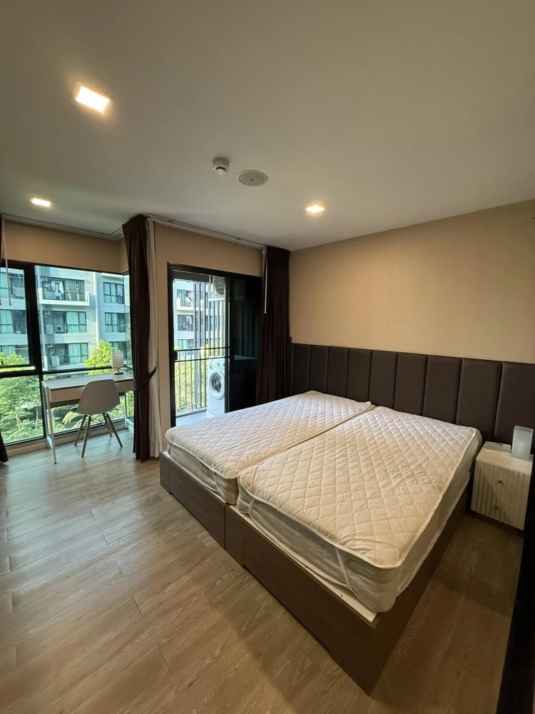For rent: Kave Town Shift, 4th floor, fully furnished room, ready to move in. If interested, hurry and reserve now. Don't miss out.