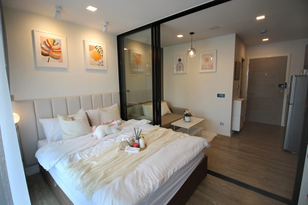 Kave Town Shift, 5th floor, for rent. Beautiful, fully furnished unit. Book now, don't wait!