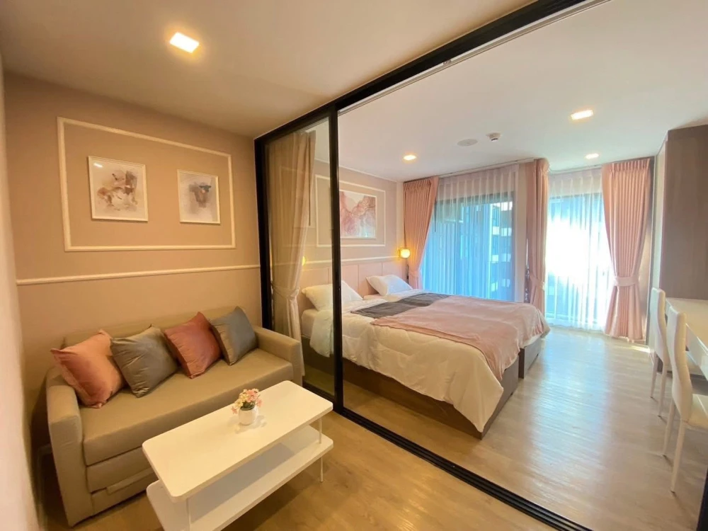 Kave Town Shift condo for rent. Pool view, beautiful room, fully furnished, very comfortable. Book now, don't miss out!