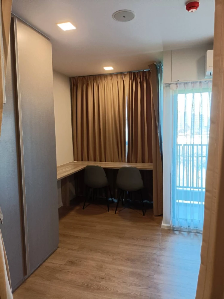 For rent: Kave TU, 4th floor, comes with complete furniture and electrical appliances. If interested, hurry and reserve now. Urgent!