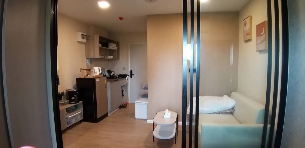 For rent: Kave TU, 5th floor, city view, partitioned room, fully furnished, ready to move in. If interested, hurry and reserve now. Don't miss out!