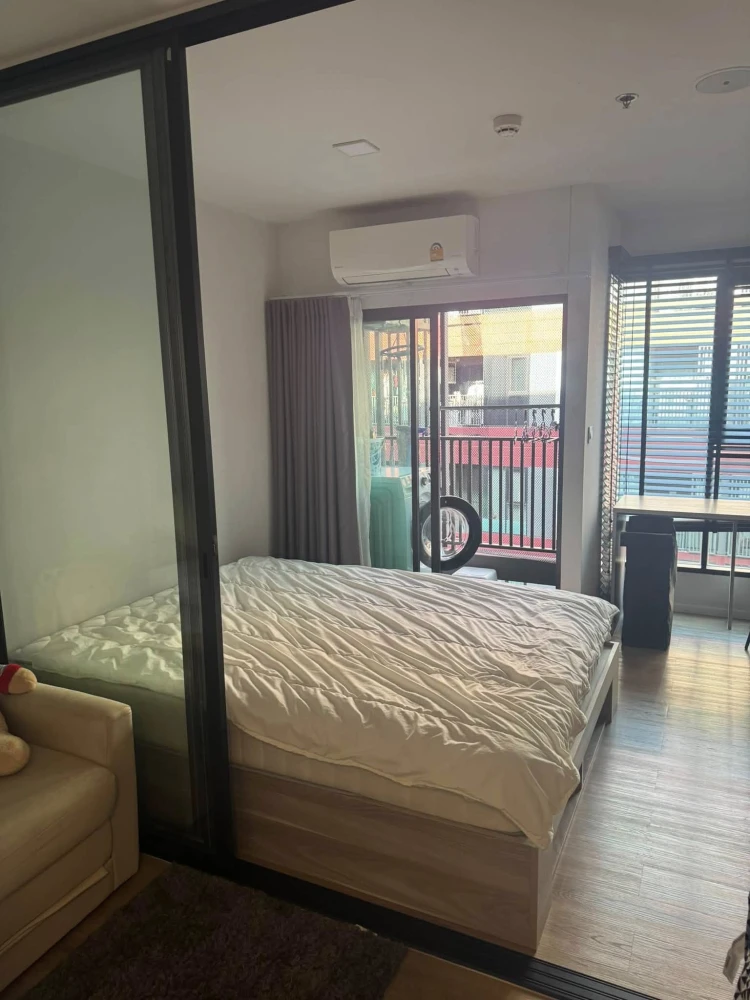 Kave TU condo for rent, 6th floor, pool view, fully furnished. Book now!