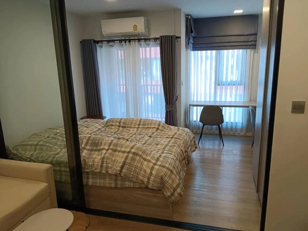 Kave TU condo for rent, 6th floor, interior view with pool view, fully furnished, very livable. Book now, don't miss out!