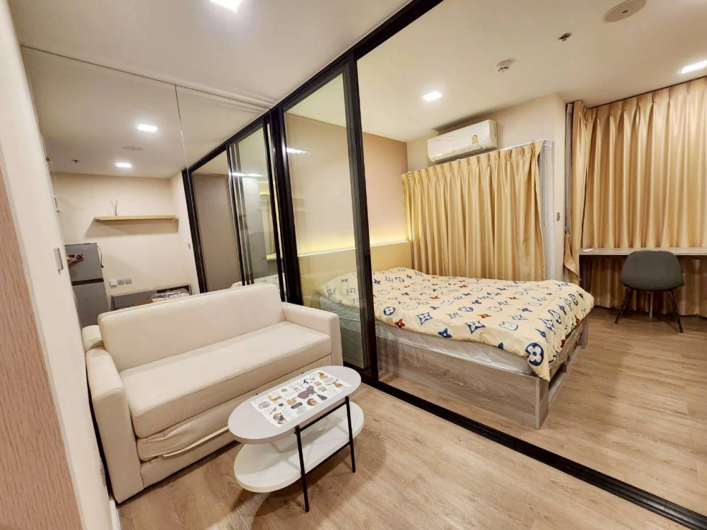 Kave TU condo for rent, 3rd floor, with high-quality built-in furniture and complete amenities. Book now!