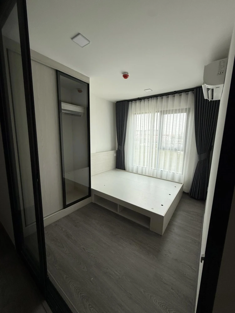 Kave Wonderland room for rent. Fully furnished, just bring your belongings and move in!