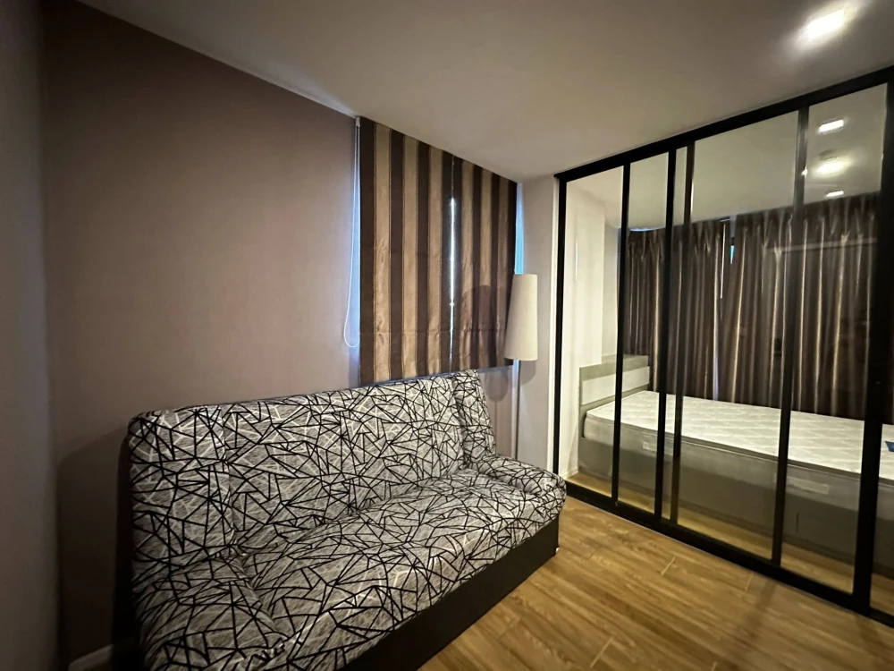 For rent: Kensington Laemchabang - Sriracha. Corner unit offering privacy, fully furnished, pool view. Don't miss out!
