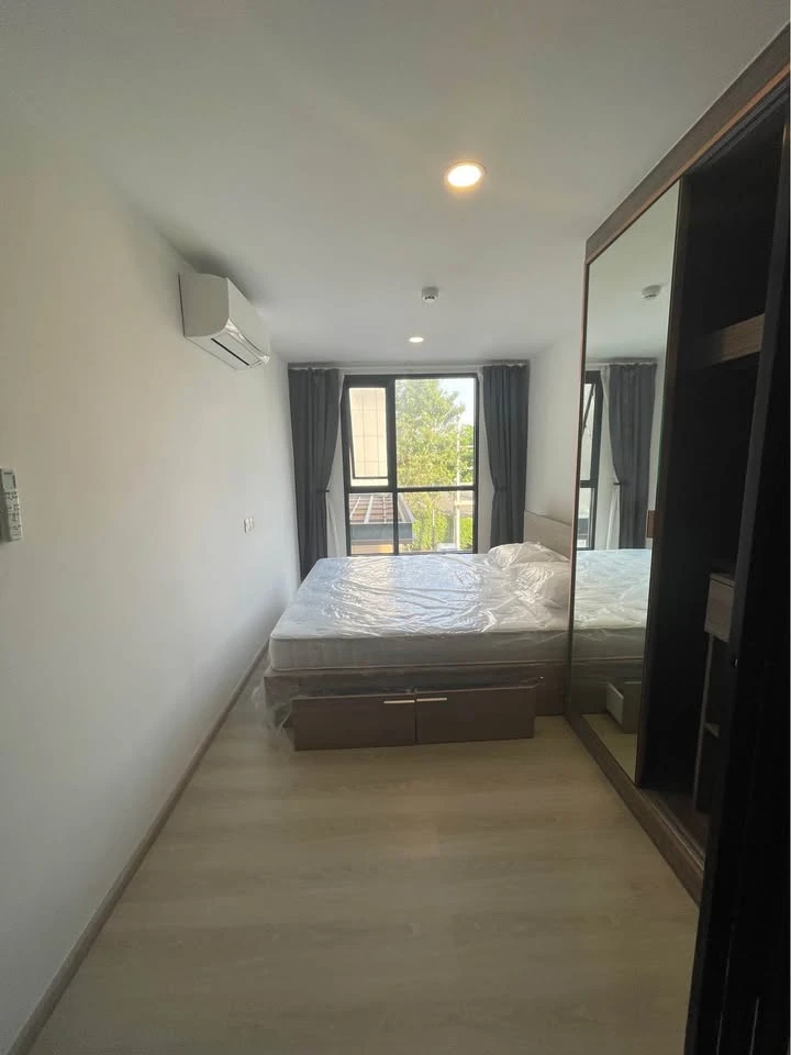 For rent: Kensington Phaholyothin 63, 1 bedroom, 1 bathroom, fully furnished. Just bring your suitcase and move in!
