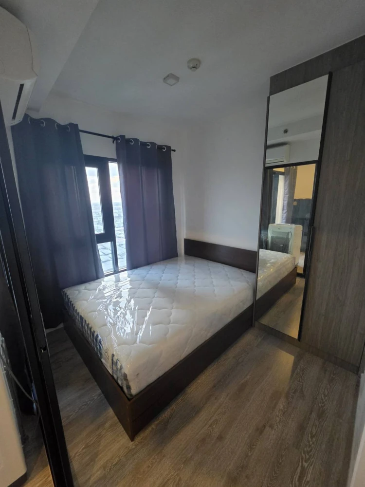 For rent: Kensington Sukhumvit-Theparak, high floor unit. Fully furnished and equipped with appliances. Affordable price. Book now!