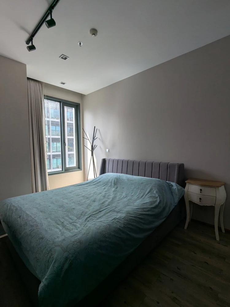 For rent: Keyne By Sansiri, 33 sq.m., 9th floor. A luxurious and comfortable condo near the BTS station. The best lifestyle in the heart of Bangkok.