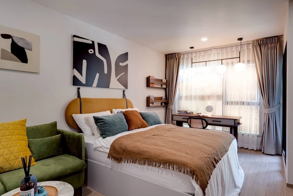 For rent: KLOS Ratchada 7, fully furnished, decorated in a minimal style, just bring your belongings and move in.