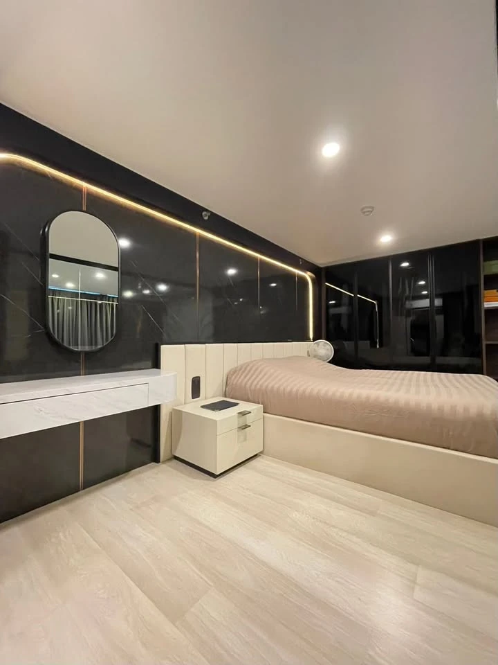 Knightsbridge Prime Sathorn, high floor, ready to move in, spacious and comfortable. Hurry and book now, don't miss out!