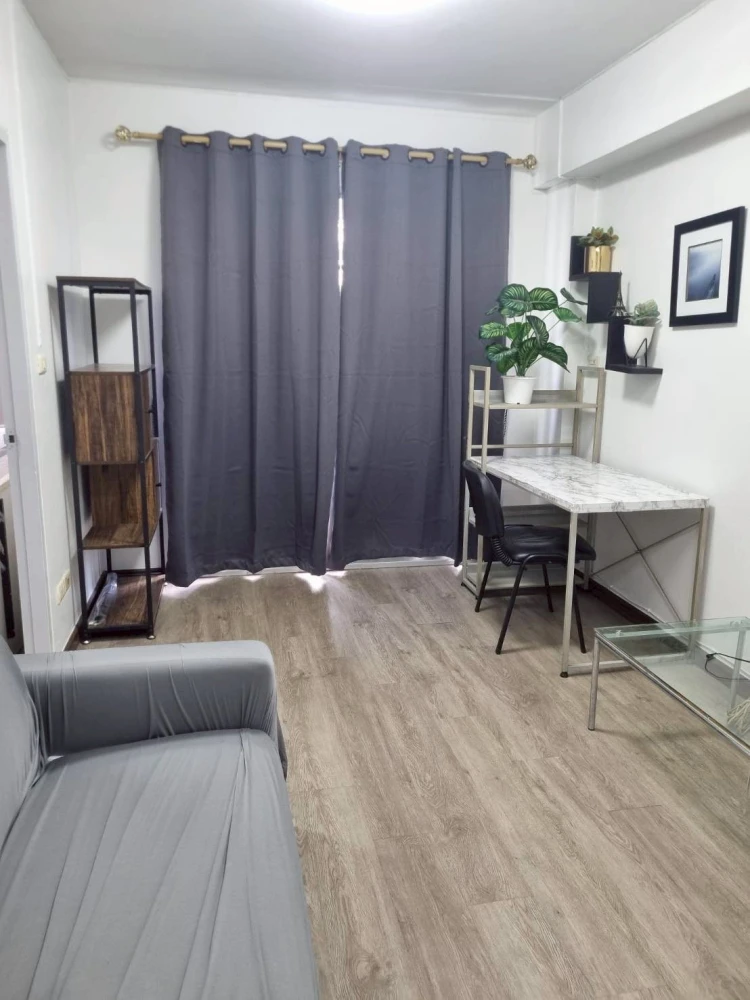 For rent: Lasalle Park, 1 bedroom, 1 bathroom, good location, swimming pool view, fully furnished, don't miss out.