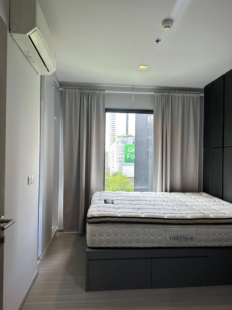For rent: Life Asoke-Rama 9, ready to move in, fully furnished, with appliances. Come and reserve today!