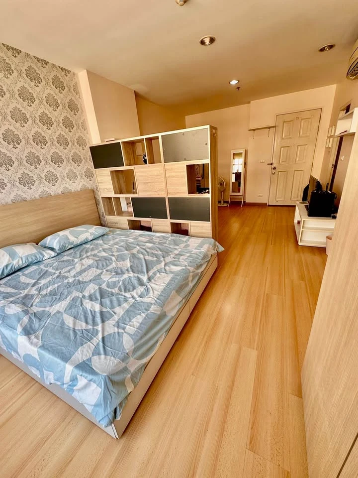 For rent: Life @ BTS Thaphra. Nice room, fully furnished, high floor. Book now, don't miss out!+++