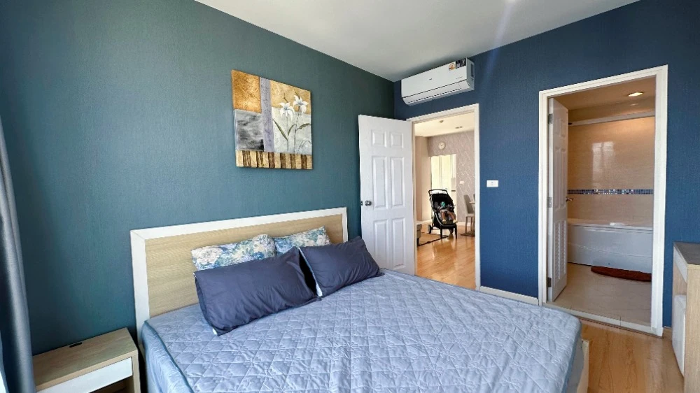 For rent: Life @ Sukhumvit 65, 20th floor, corner unit, fully furnished. Book now! (Hurry!)