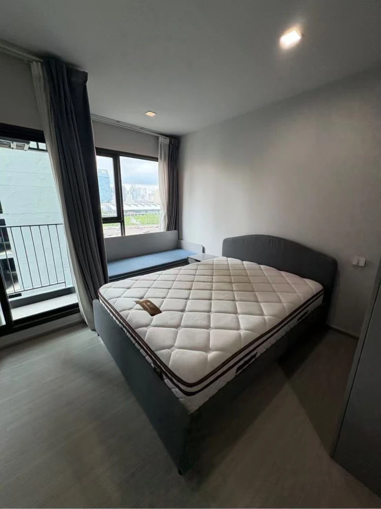 For rent: Life Asoke-Rama 9, ready to move in, high floor, fully furnished, reserve now!!!