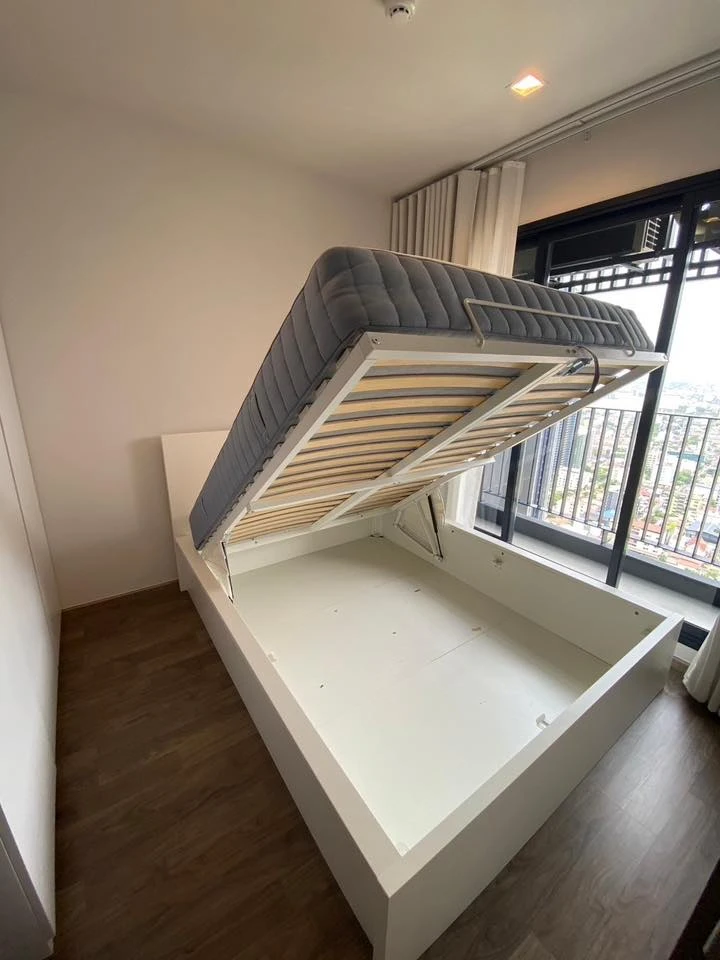 For rent: Life Ladprao Valley, a lovely room with complete amenities and beautiful, unblocked views from a high floor. Book now!