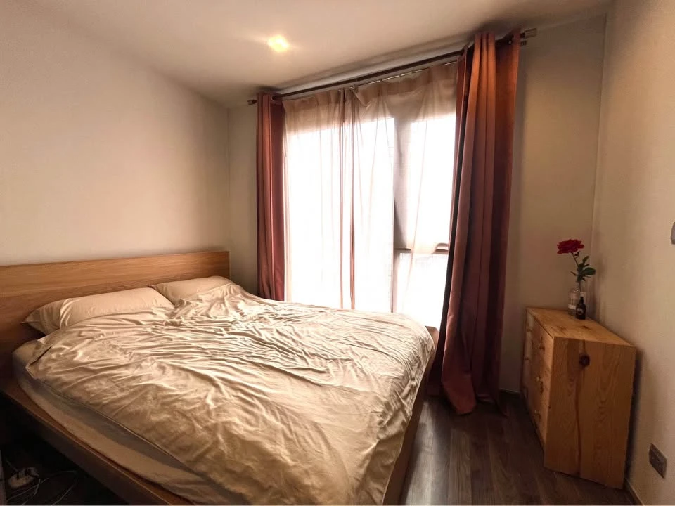 For rent: Life Ladprao Valley, Studio room, Fully Furnished, complete electrical appliances, move in now