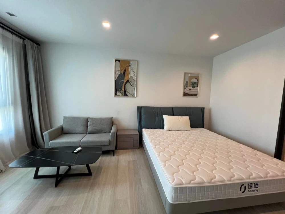 For rent: Life One Wireless, 26th floor, fully furnished unit. Very livable. Book now! Don't miss out!