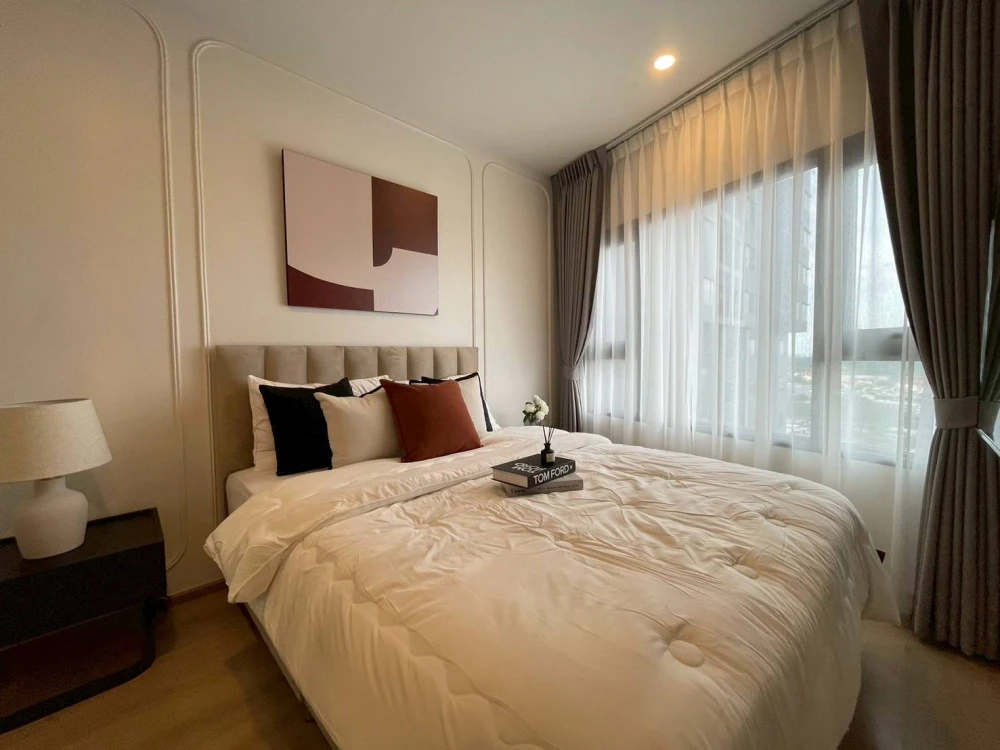 For rent: Life Rama 4 - Asoke, 1 bedroom, 1 bathroom, fully furnished, good location, beautiful river view, no blocking, reserve now!