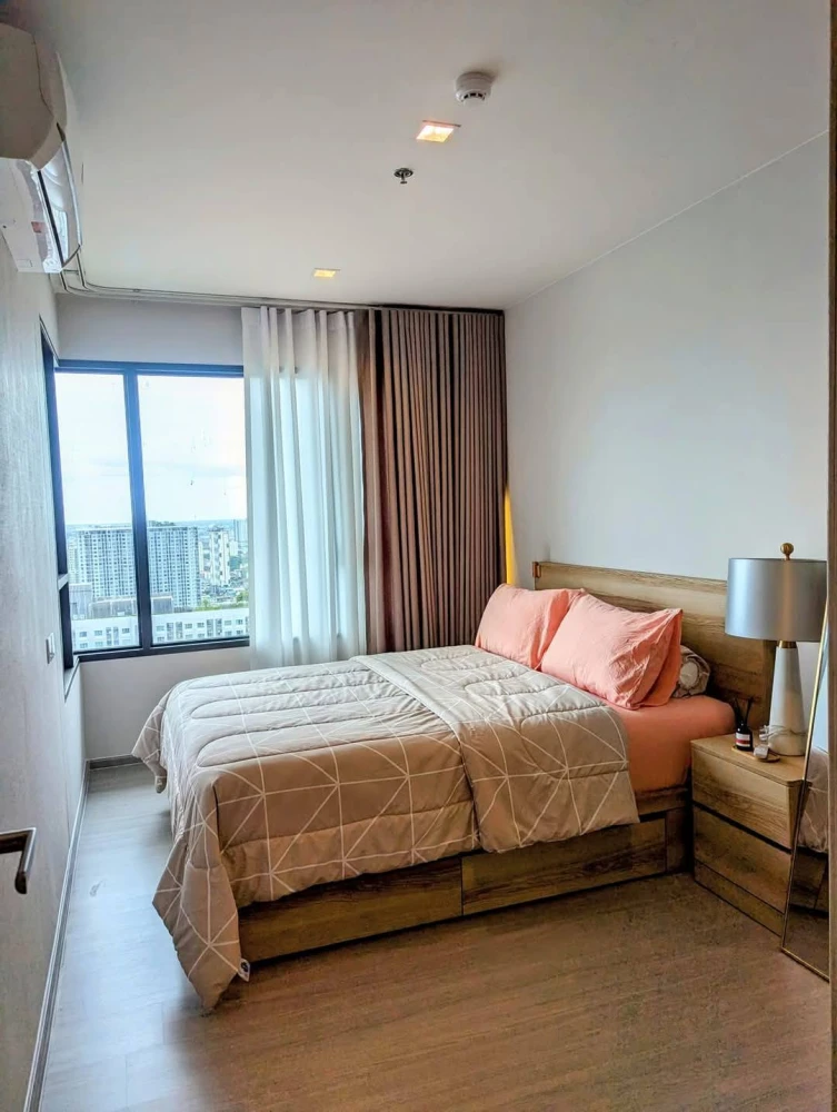 For rent: Life Sathorn-Sierra, 39th floor, fully furnished, ready to move in, reserve now, don't miss out, hurry!