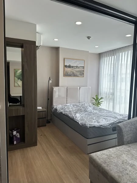 For rent: LLOYD SOONVIJAI-THONGLOR, ready to move in, fully furnished, hurry and reserve now, don't delay.