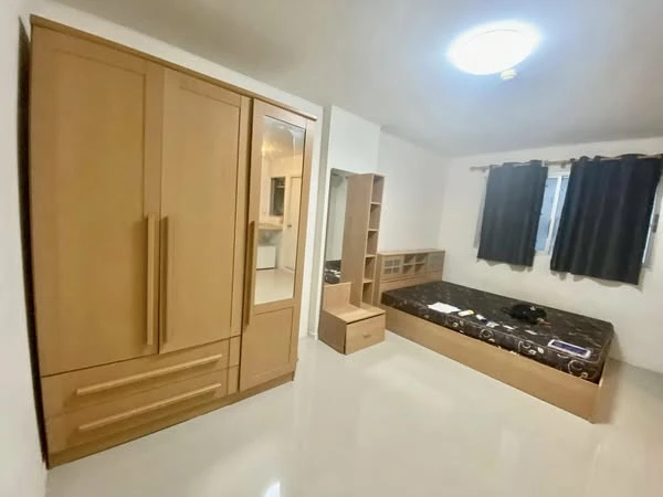For rent Lumpini Condotown Chonburi - Sukhumvit 6th floor, nice room, fully furnished, book now, hurry!