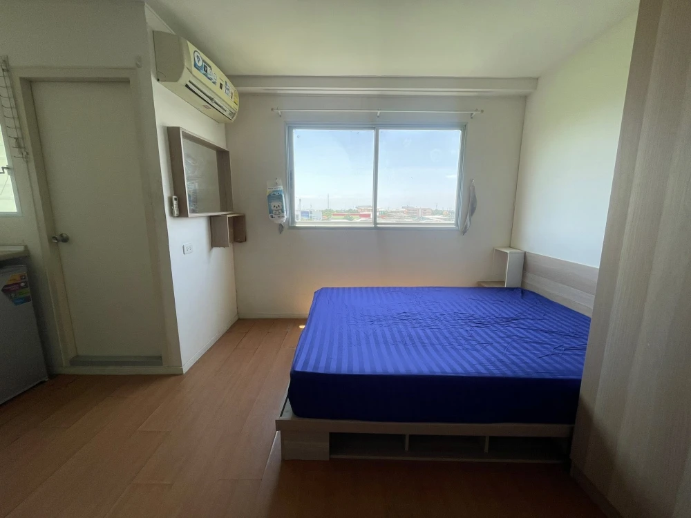 For rent Lumpini Condotown Chonburi - Sukhumvit 7th floor, pool view, fully furnished, book now, don't miss out.