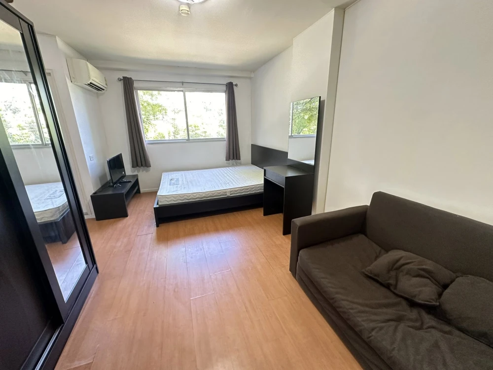 For rent: Lumpini Condotown Chonburi - Sukhumvit. Comfortable room. Comes with complete furniture. Just bring your bags and move in.