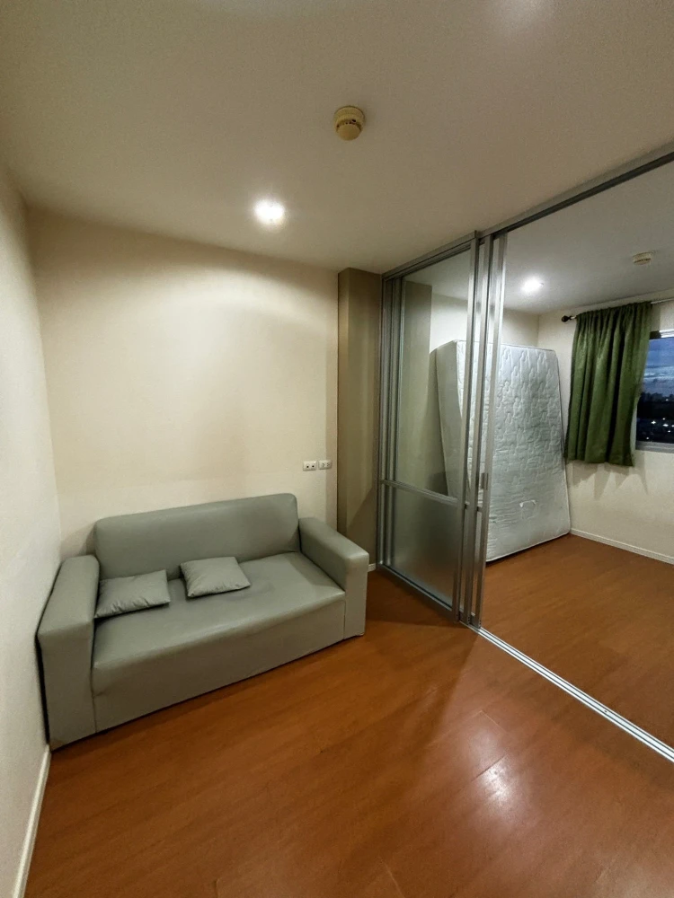 For rent: Lumpini Condo Town Ramindra-Lat Pla Khao. Nice room, not on a high floor, and affordable.