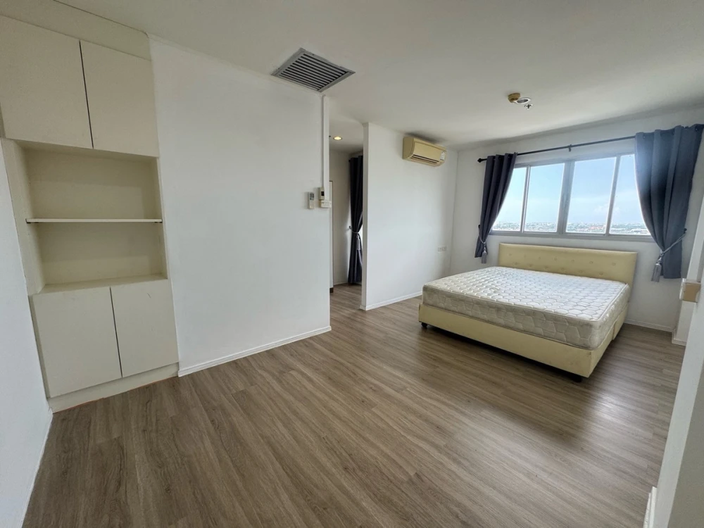 For rent: Lumpini Condo Town Ramintra – Nawamin, 17th floor, fully furnished, very livable. Book now!