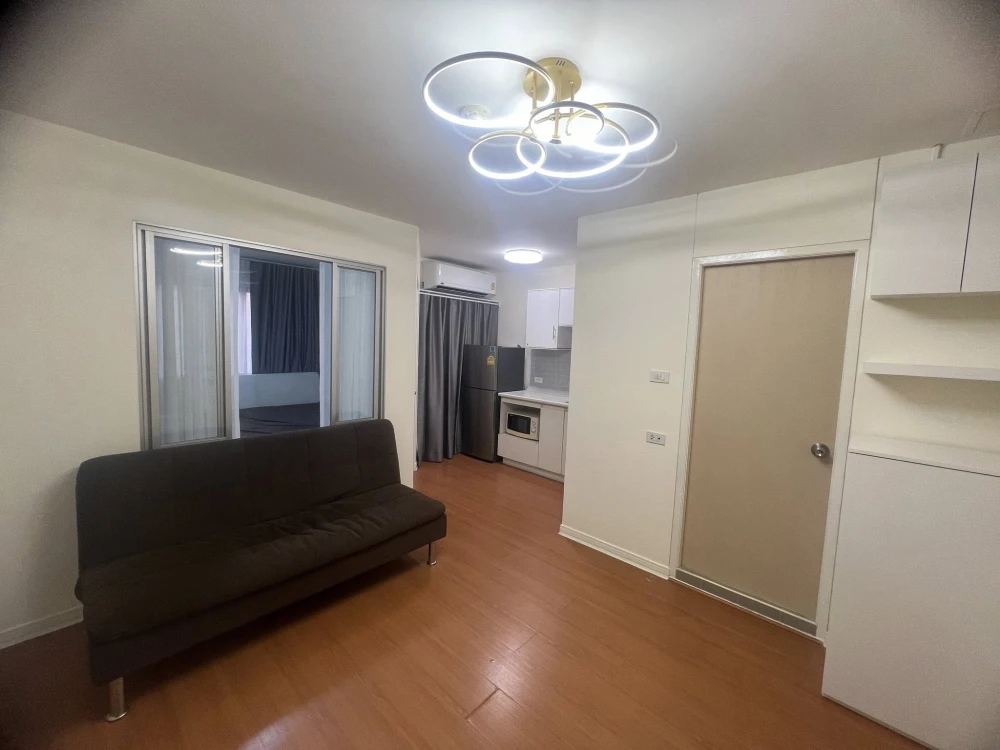 For rent Lumpini Condotown Bodindecha-Ramkhamhaeng 1 bedroom 1 bathroom, good location, fully furnished, book now