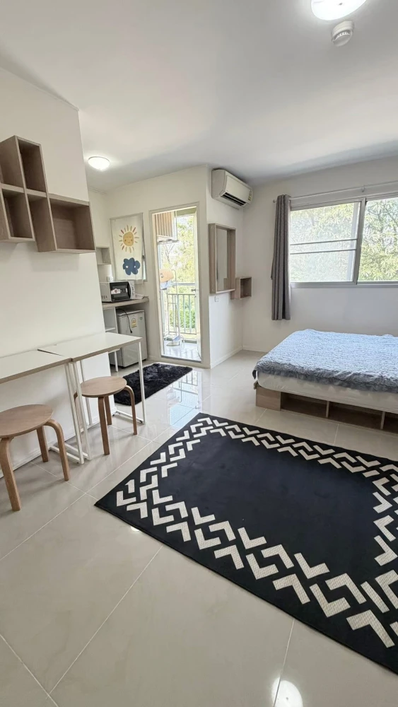 For rent: Lumpini Condotown Chonburi - Sukhumvit. A comfortable room with complete amenities and a garden view. Book now!