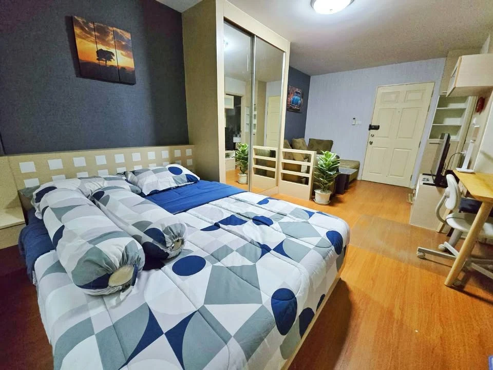 For rent: LUMPINI CONDOTOWN RAMINDRA - LAKSI, a nice room, fully furnished, just bring your bag!!