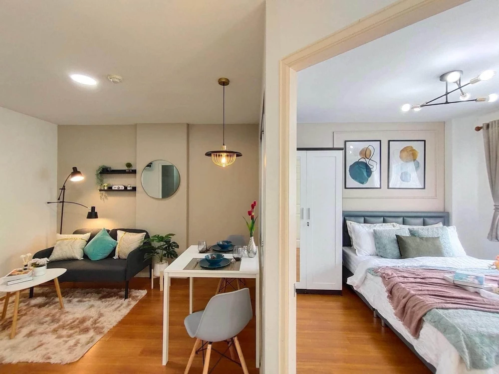 For rent: LUMPINI CONDOTOWN RAMINDRA - LAKSI, 1 bedroom, 1 bathroom, beautifully furnished and fully equipped. Just bring your suitcase and move in!