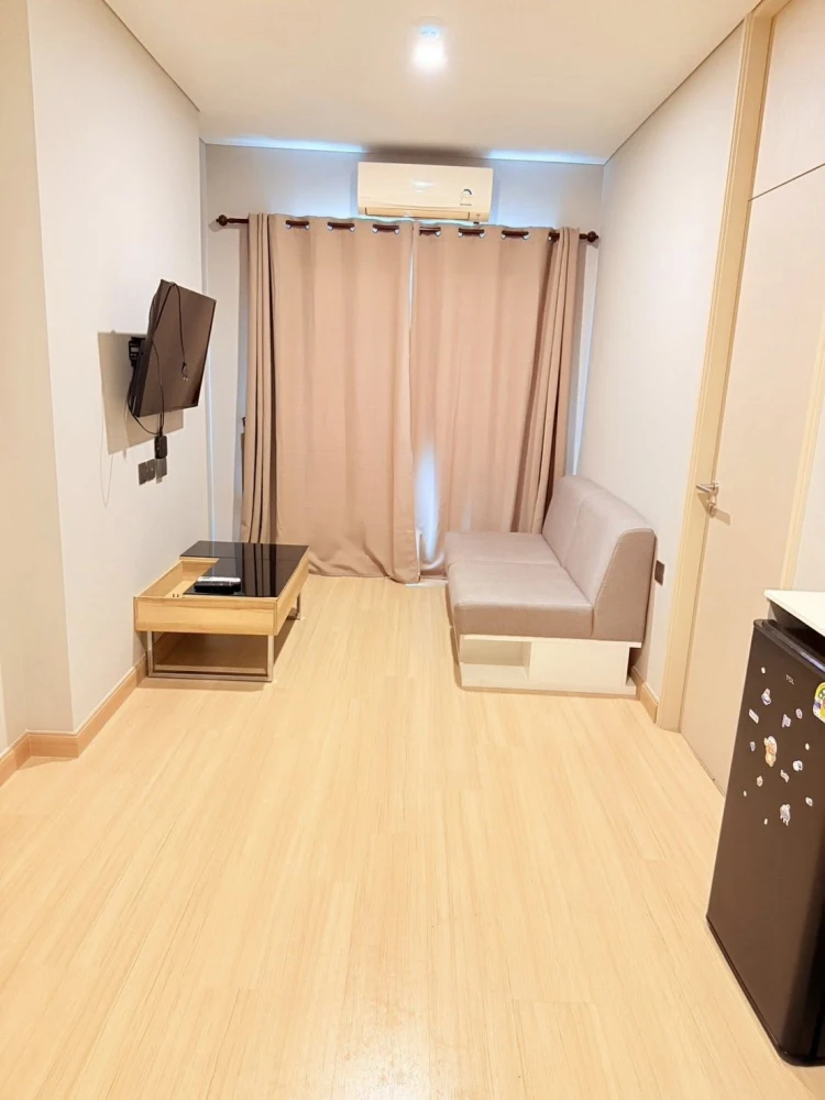 For rent: Lumpini Park Phahol 32, 1 bedroom, 1 bathroom, fully furnished. Book now!