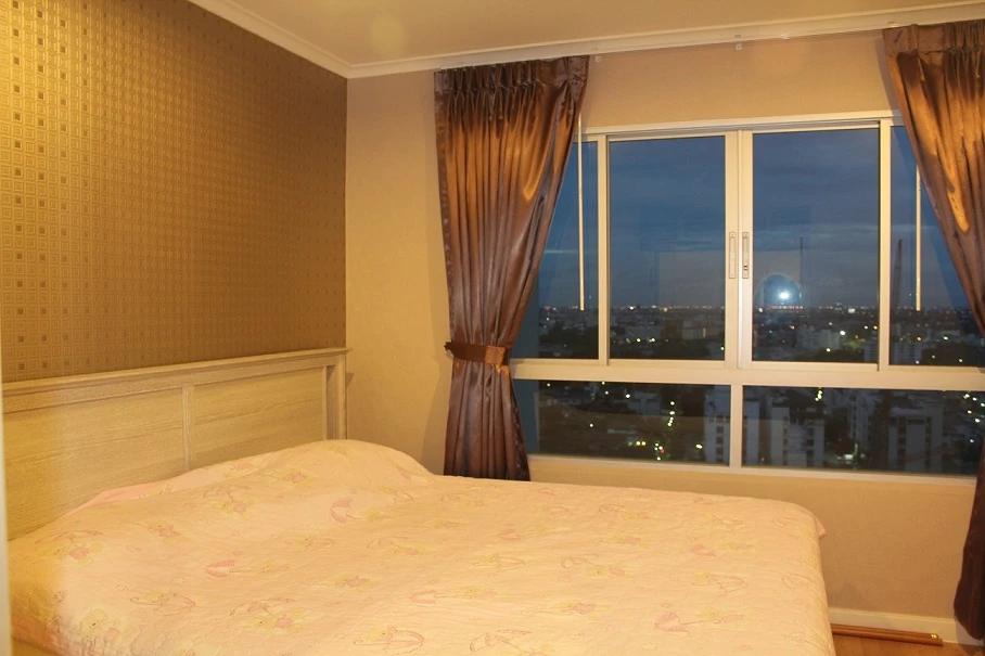 For rent Lumpini Park Pinklao 2 bedrooms, fully furnished, ready to move in, book now, don't miss out.