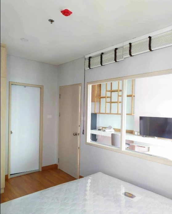 For rent: Lumpini Park Vibhavadi-Chatuchak, 14th floor, fully furnished, very livable. Book now!