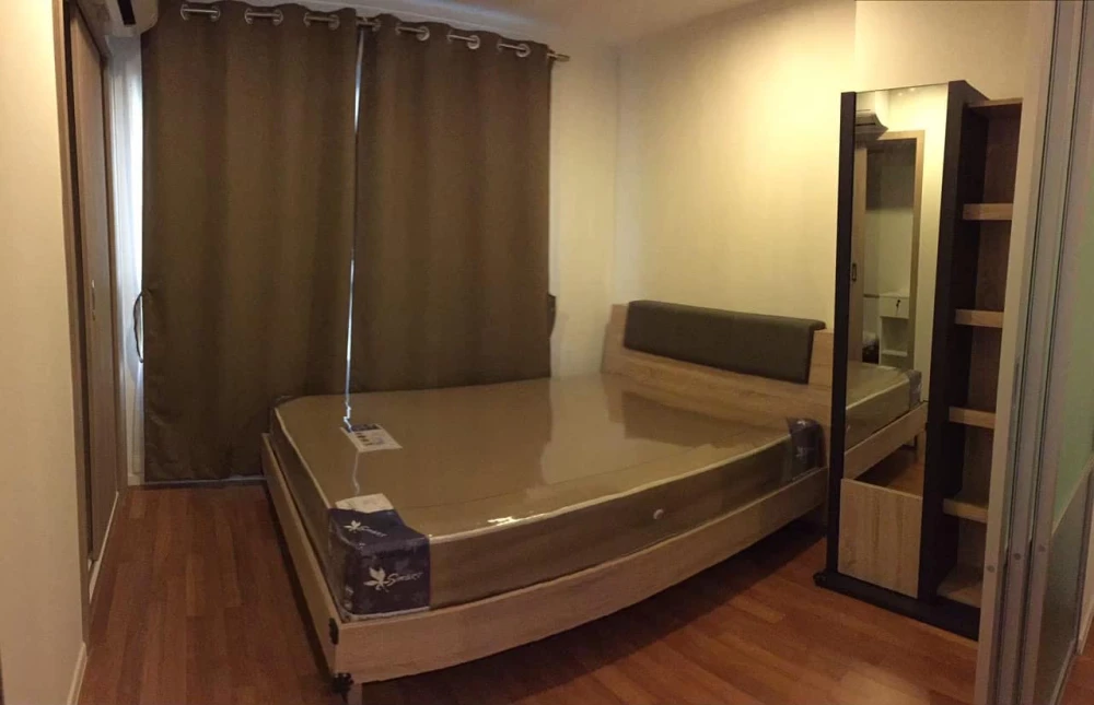 For rent Lumpini Place Borom Ratchachonni–Pinklao 1 bedroom 1 bathroom, fully furnished, at a great price, don't miss it.