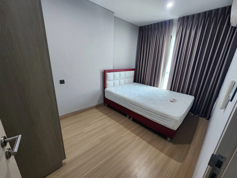 ให้เช่า Lumpini Suite ดินแดง-ราชปรารภ ห้องน่าอยู่ มาพร้อมเฟอร์นิเจอร์ครบครัน หิ้วกระเป๋าเข้าอยู่ได้เลยจ้า