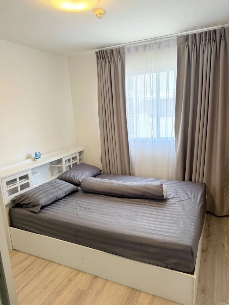 For rent: Lumpini Township Rangsit Klong 1, 2nd floor, nice room, comes with complete decorations.