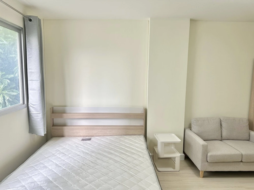 For rent: Lumpini Township Rangsit Klong 1, 3rd floor, nice room, fully furnished, reserve now.
