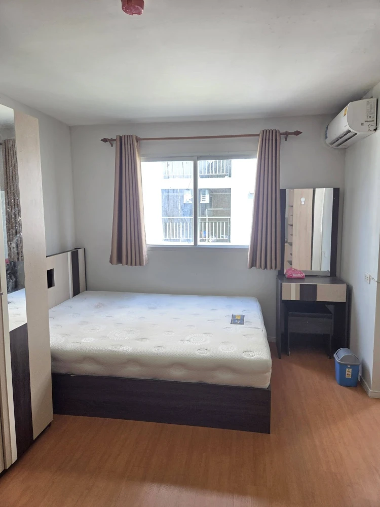 For rent: Lumpini Township Rangsit Klong 1, 4th floor, fully furnished, comfortable unit. Book now, don't miss out!