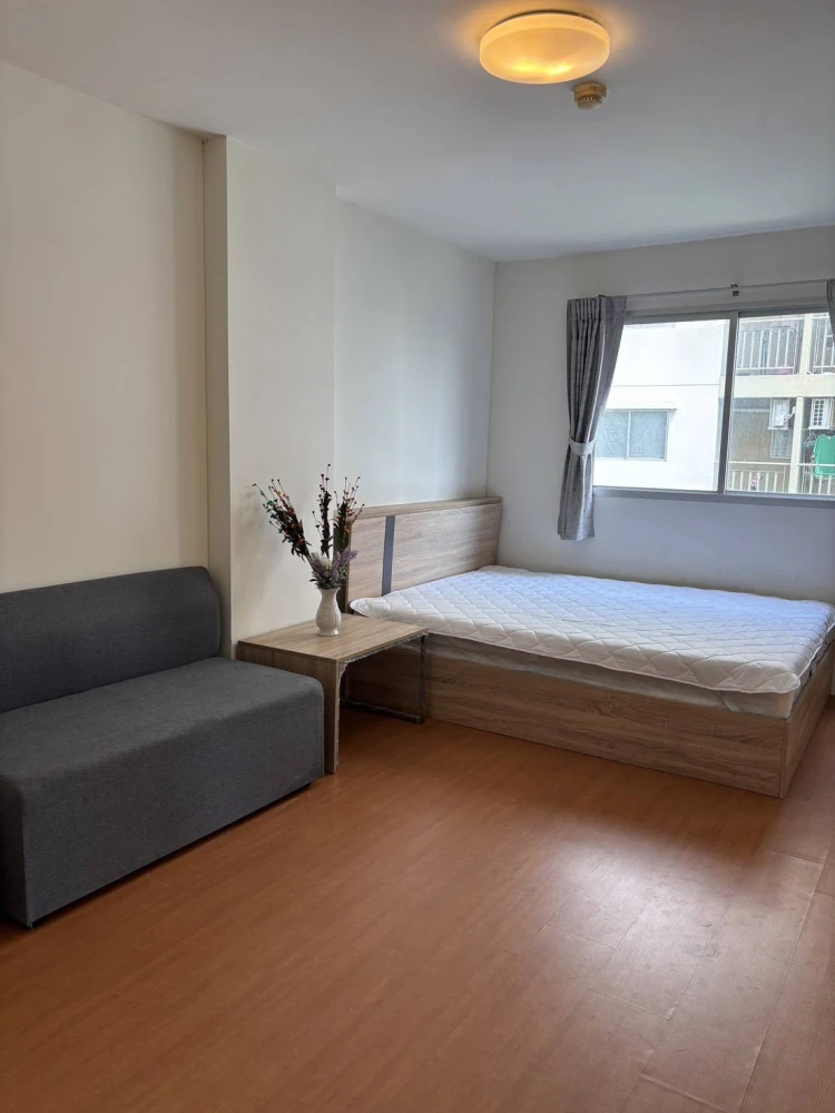 For rent: Lumpini Township Rangsit Klong 1, 4th floor, fully furnished room, ready to move in, reserve now, don't miss out.
